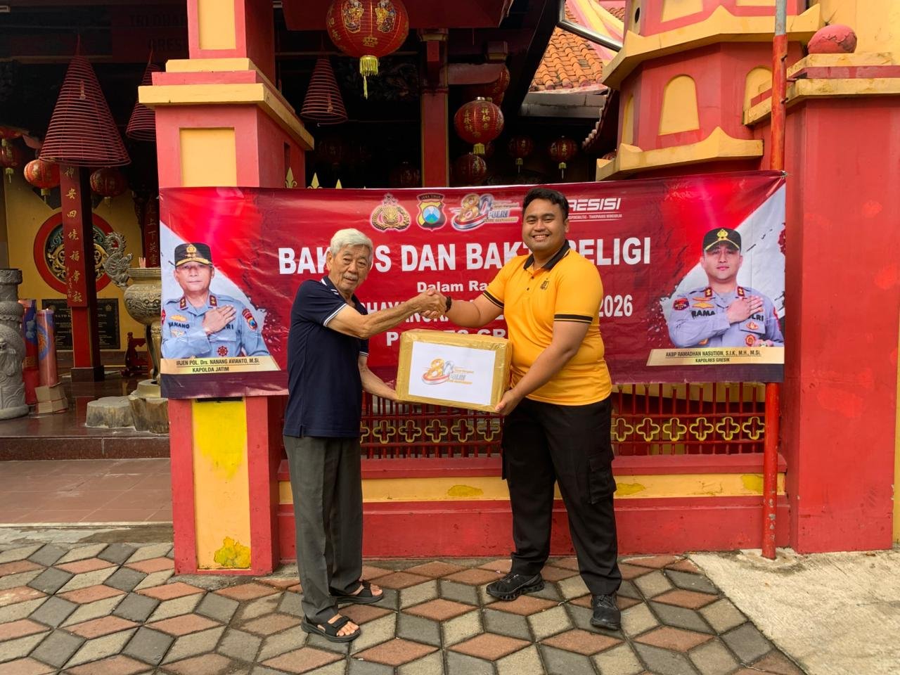 Semarak Sambut HUT Bhayangkara ke-80, Polres Gresik Gelar Baksos dan Bakti Religi di Empat Rumah Ibadah