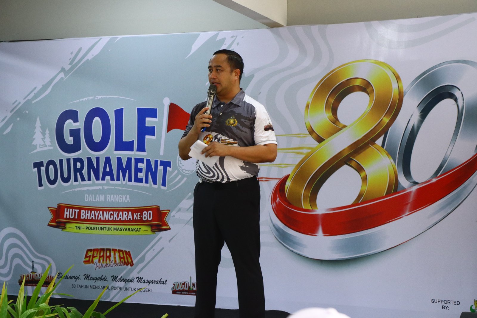 Sambut HUT Bhayangkara ke-80, Kapolres Gresik Resmi Buka Turnamen Golf Bersama Forkopimda