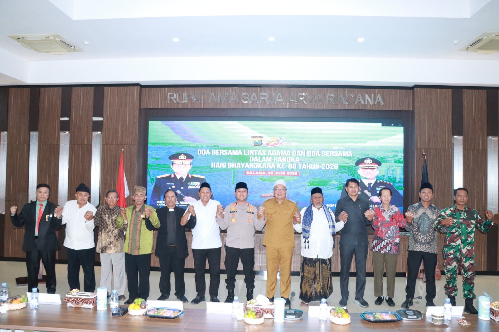 Polres Gresik Gelar Doa Bersama Lintas Agama Sambut Hari Bhayangkara ke-80, Perkuat Sinergitas dan Kerukunan