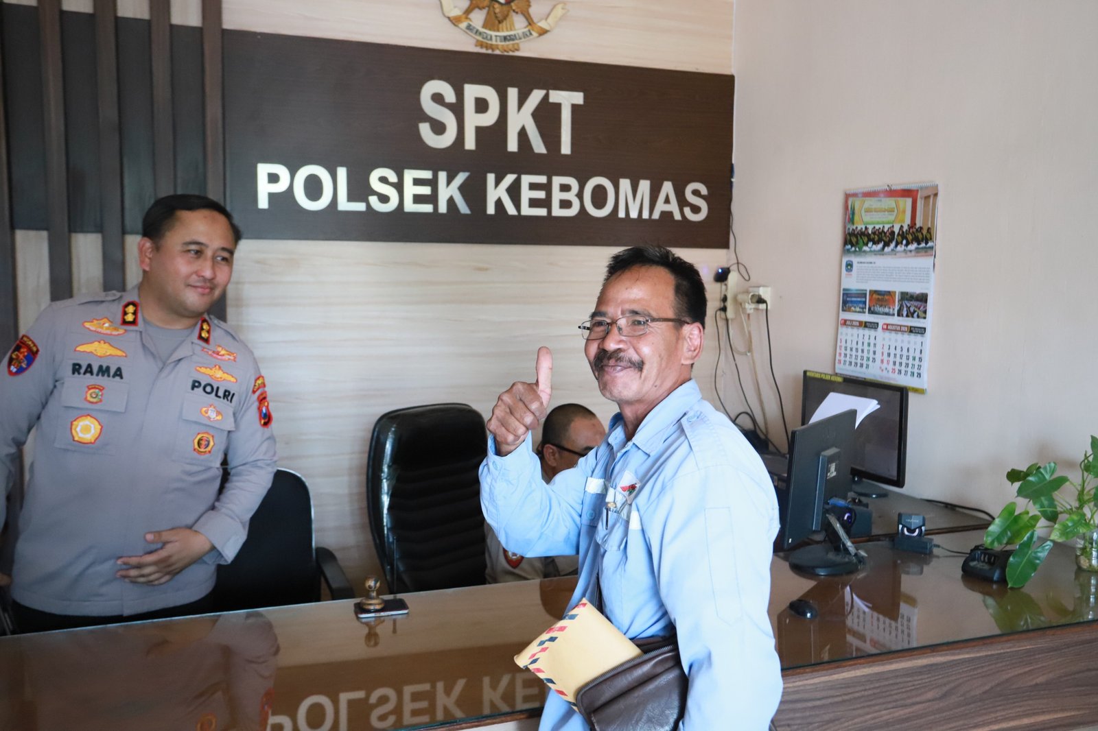 Kapolres Gresik Tinjau Polsek Kebomas dan Pos Lantas, Pastikan Layanan Polres Gresik Maksimal